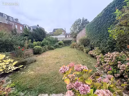 maison 7 pièces 191 m²