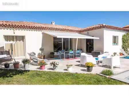 élégance et volumes – maison de 99 m² avec suite parentale et double garage