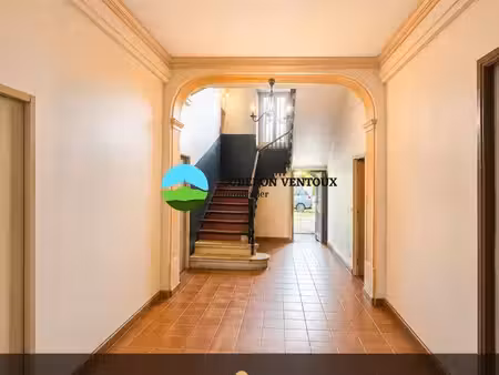 immeuble 300 m² saint christol
