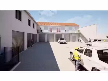 montauban – ensemble immobilier 950 m² – permis purgé – rentabilité locative 12 % – idéal 
