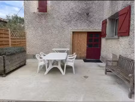 petite maison temporaire à louer