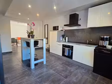 maison 90m2 2 chambre + bureau