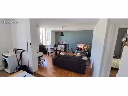 location t2 41m2 buxerolles