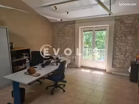 bureaux 260 m²