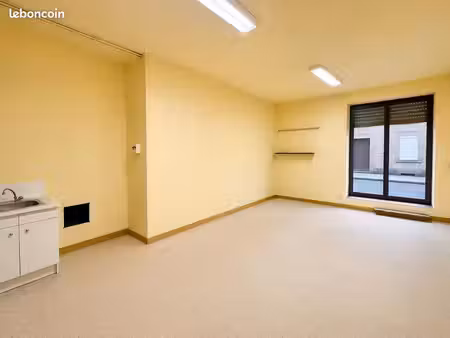 local commercial 31 m² vaison-la-romaine