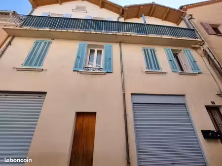 immeuble 90 m² laragne monteglin