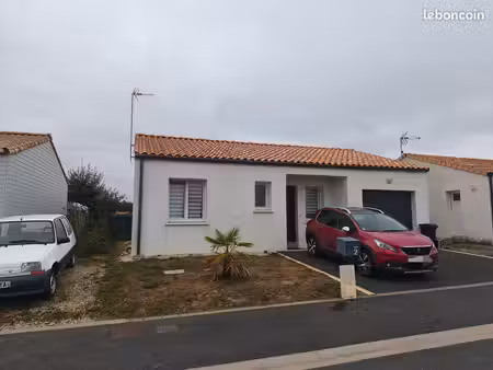 maison récente de plein pied