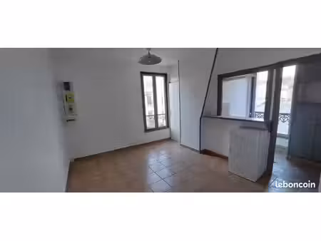 studio 1 pièce 18 m²