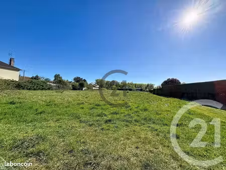 terrain 3 321 m² fleury la vallee