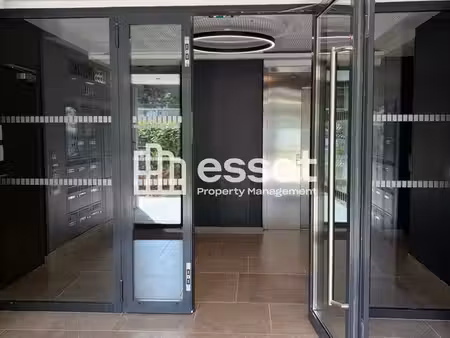 appartement 4 pièces 93.8m² à louer 1985 - rueil malmaison 92500