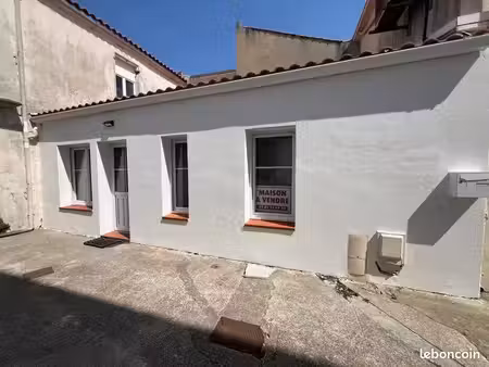 maison hyper centre saint gilles croix de vie