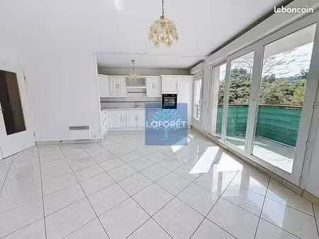 appartement 3 pièces 54 m²
