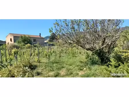 terrain 526 m² cornas