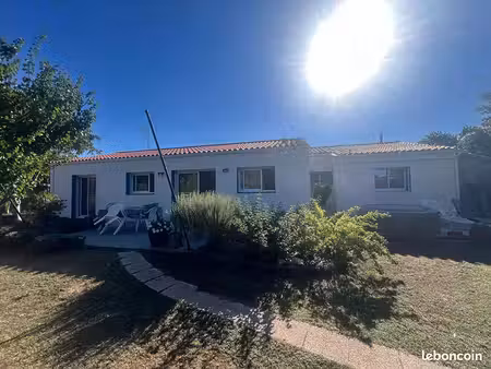 villa 5 pièces 149 m²