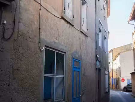 gruissan village – maison de caractère avec fort potentiel