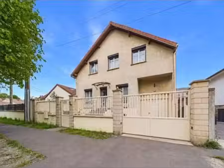 maison 4 chambres