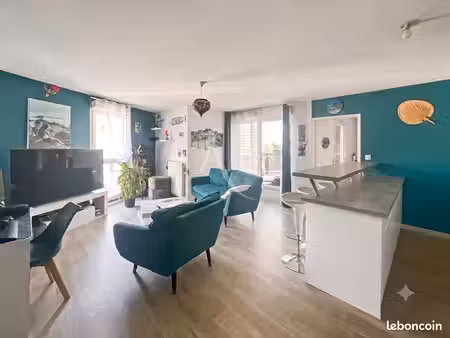 appartement 4 pièces 80 m²