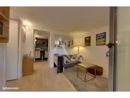 appartement 1 pièce 25 m²