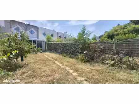 maison 6 pièces 105 m²