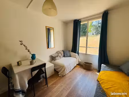 vends chambre de service - 14m² - ville-d’avray