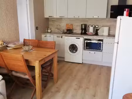 appartement t3 biganos - 40 m2 - 850 euros ttc