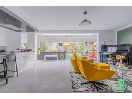 maison d'exception à vendre à angers - 5 chambres  confort et élégance