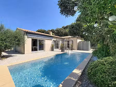 maison bollene 4 pièce(s) 3 chambres 1 sde  1 sdb  2 wc 109 m2  piscine