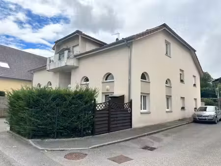 appartement type 2 au dernier étage