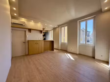 appartement t3 6ème