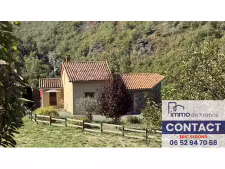 entre figeac et decazeville- charmante maison caractère avec vue dégagée -exclusivite-