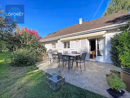 maison le perray en yvelines 7 pièce(s) 146.13 m2