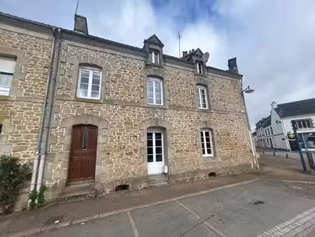 maison de bourg melrand