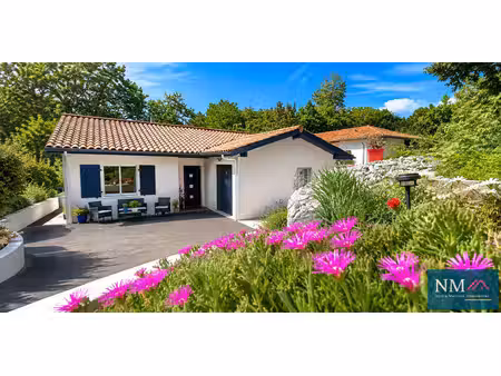 maison urcuit 4 pièce(s) 90.11 m2