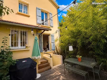 maison 5 pièces 103 m²