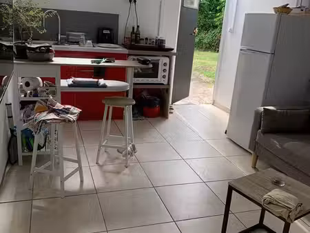 location nue – bas de villa f2 – pontalery robert- 550