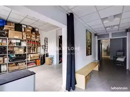 bureau 165 m²