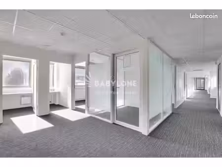 bureaux 872 m²
