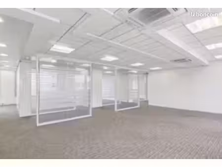 bureaux 6 506 m²