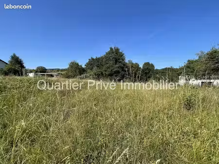 terrain 5840 m² allassac
