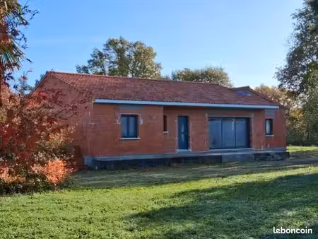 pavillon 136 m² rivières