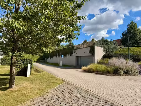 bella vita - empl. intérieur de parking - accès 100% sécuris