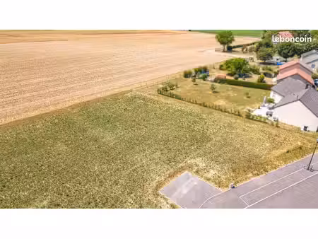 terrain 1 087 m² rethel
