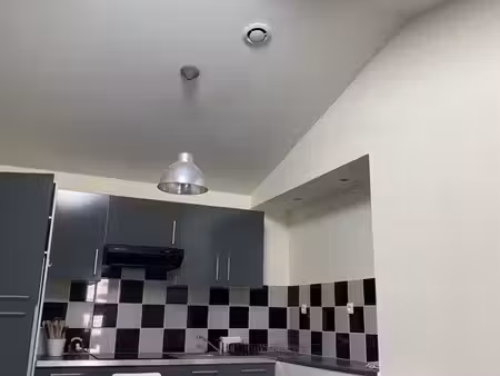 loue studio meublé 28 m2