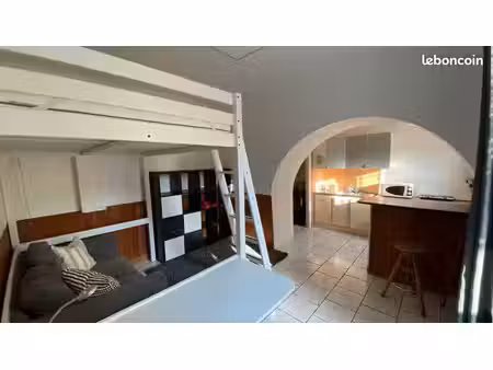 studio 1 pièce 20 m²