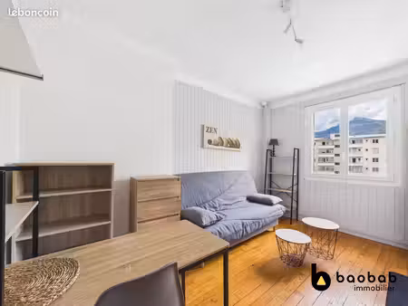 studio 1 pièce 11 m²