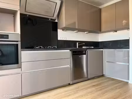 t4 duplex