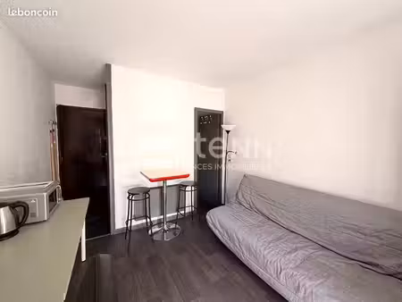 studio 1 pièce 15 m²