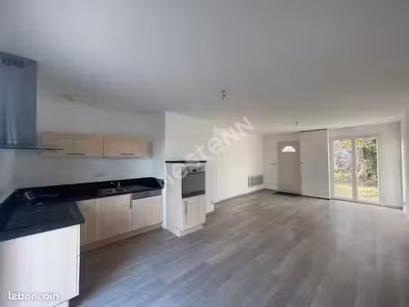 maison 4 pièces 75 m²