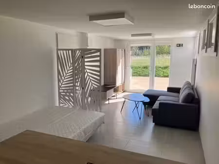 à louer studio neuf meublé 30 m2