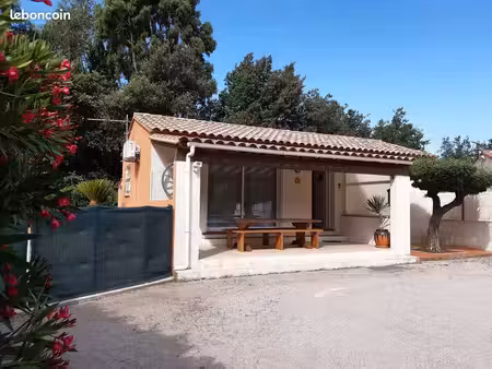 villa à louer d'octobre 2026 au 31 mai 2027